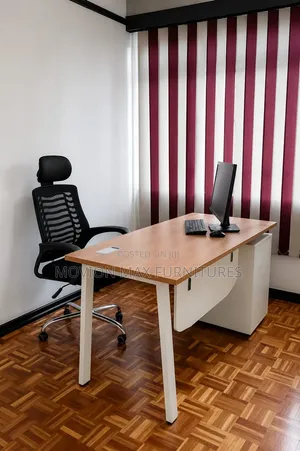 Boss Office Executive Desk with Chair
