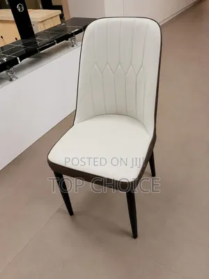Seti ya Meza ya Kula Viti 4