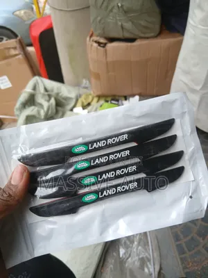 Kinga Mlango ya Land Rover