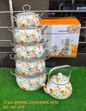 Seti ya Vyombo vya Kupikia vya Enamel Vipande 12 na Birika