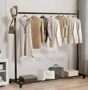 Heavy-Duty Rolling Garment Rack (160x40x110cm)