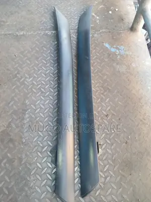 Moulding ya Toyota Sienta New Shape