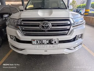 Toyota Land Cruiser V8 2015 AX-G