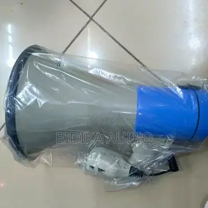 Max High-Power Outdoor Megaphone Bullhorn Siren Speaker