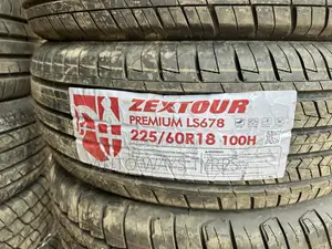 Zextour 225/60R18 Tire