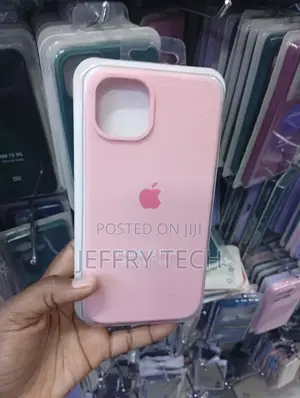 Kifuniko cha Kinga cha Silicone Pinki kwa iPhone 15 Plus