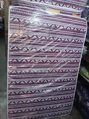 Moko Mattresses 4x6 with 2 Free Fiber Pillows