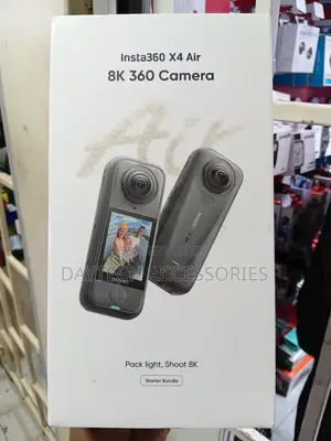 Insta360 X4 Kamera ya 360-Degree Starter Bundle