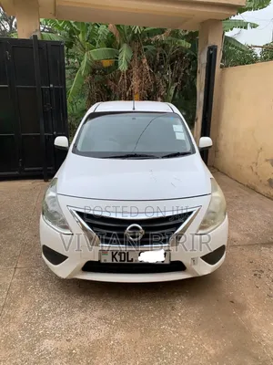 Nissan Latio 1.2 2015 Nyeupe