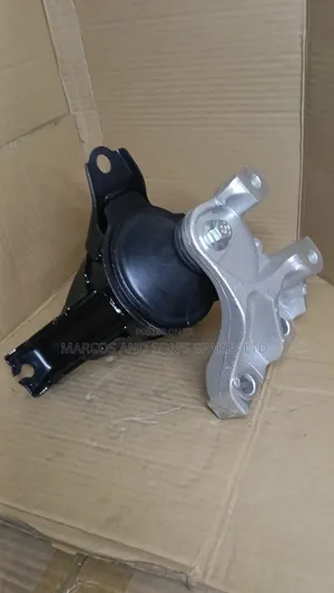 Honda CRV RM1, RM4 Engine Mounting