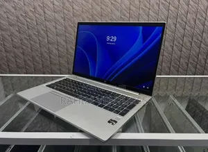 HP EliteBook 845 G10 AMD Ryzen 5 8GB RAM 256GB SSD