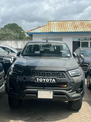 Toyota Hilux 2021 Kijivu