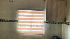 Pazia au Blinds za Ofisi