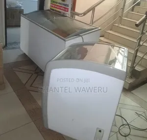 Friza ya Kuonyeshea Bidhaa
