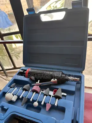 Mashine Nzito ya Kusaga Matairi