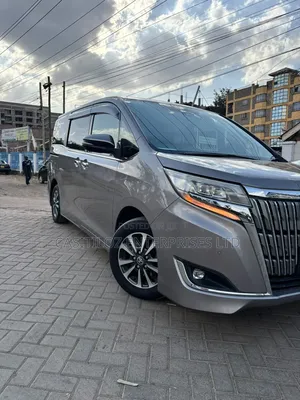 Toyota Esquire 2019 Kijivu