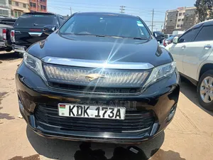Toyota Harrier 2015 Nyeusi