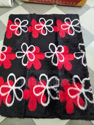 Soft Fluffy Otika Carpets