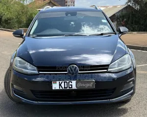 Volkswagen Golf 2015 Nyeusi