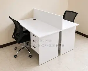 2-Way Office Workstation with Mesh Chairs