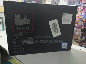 New HP OmniBook X Flip 14" 16GB Intel Core Ultra 5 SSD 512GB