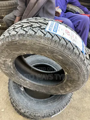 Tairi ya Petromax 205/70R15
