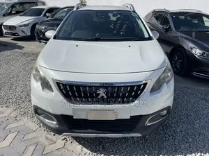 Peugeot 2008 1.2 PureTech (130 Hp) 2019 Nyeupe