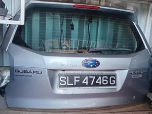 Boot ya Automatic ya Subaru Forester SJ