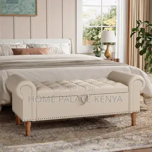 Elegant Upholstered Bedside Bench with Storage
