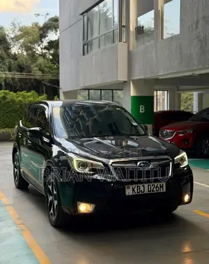 Subaru Forester 2016 Nyeusi