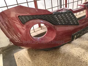 Bampa ya Mbele Nissan Juke 2011