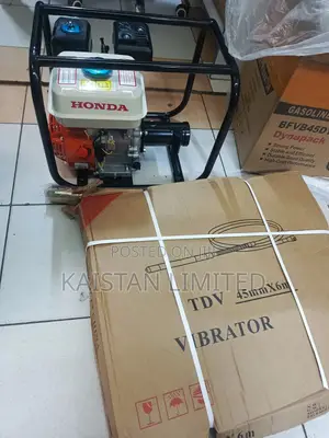 Honda Petrol Concrete Poker Vibrator 45mm