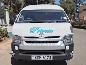Toyota HiAce 2016 Automatic 16-Seater