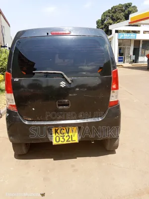 Suzuki Wagon R 2014 Nyeusi