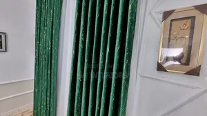 Pazia Nyepesi za Mapambo kwa Nyumba ya Kisasa
