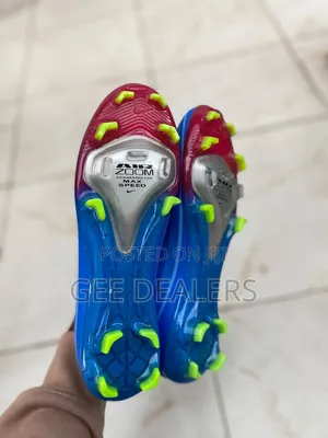 Viatu vya Mpira vya Nike Air Zoom Max Speed