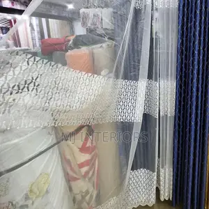Pazia za Nyumbani za Kisasa kwa Mapambo ya Ndani