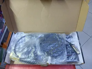 BM-800 Maikrofoni ya Condenser ya Studio na V8 Sauti Kadi