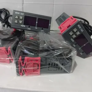 STC-3028 Kidhibiti Joto na Unyevu