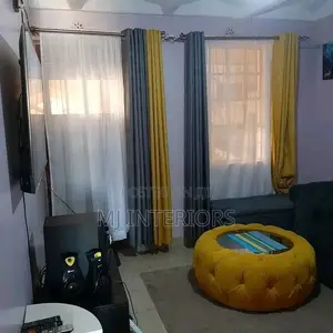 Pazia Nyeusi za Kifahari
