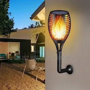 Flicker Flames Taa ya Nje ya Sola ya Mazingira