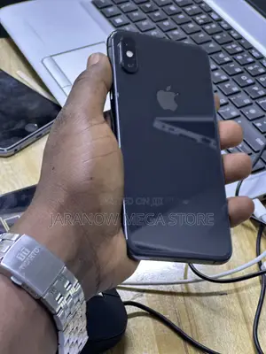 Apple iPhone XS 64GB Nyeusi