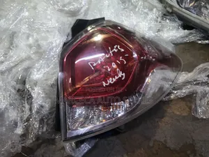 Taillight ya Toyota Ractis 2015