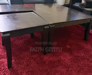 Meza ya Kahawa na Viti Viwili