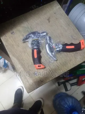 Claw Hammer