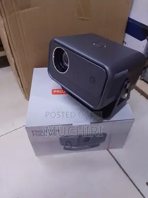 CY900 Projector Bluetooth with Speaker and Headphone Connectivity