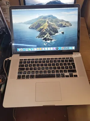 Apple MacBook Pro 2015 Inchi 15 Intel Core i7 16GB RAM 256GB SSD