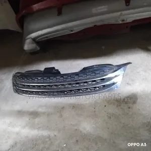 Toyota Mark X Zio Grille 2010