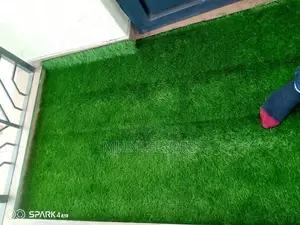 Sakafu ya Nyasi Bandia kwa Patio, Paa na Bustani