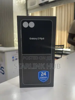 New Samsung Galaxy Z Flip8 256GB White